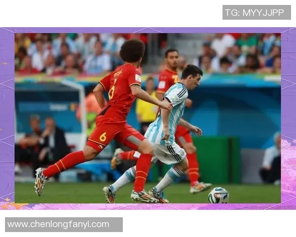 寻找八位足球明星的传奇故事与他们的辉煌成就解析