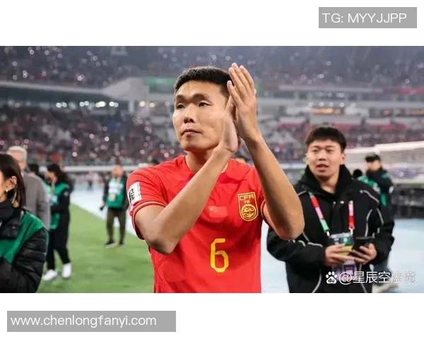 心态崩溃的足球明星们如何面对职业生涯的低谷与挑战 心态崩溃的足球明星们如何面对职业生涯的低谷与挑战