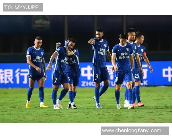 武汉足球队在联合会杯积分榜上以75分稳居第一名 武汉足球队在联合会杯积分榜上以75分稳居第一名